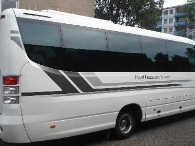 5Omnibus 4.jpg